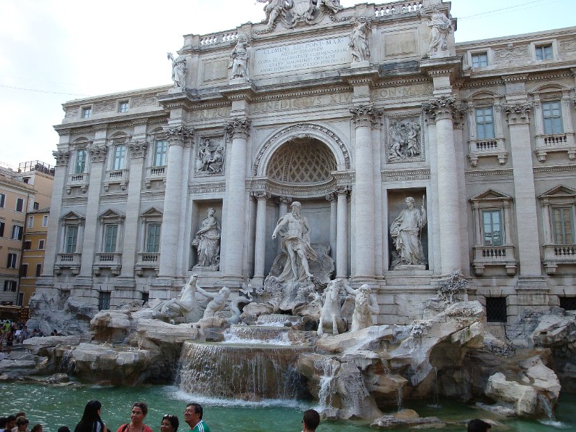 ROMA-FONTANA DI TREVI